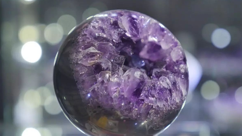 紫水晶洞的功效与作用寓意